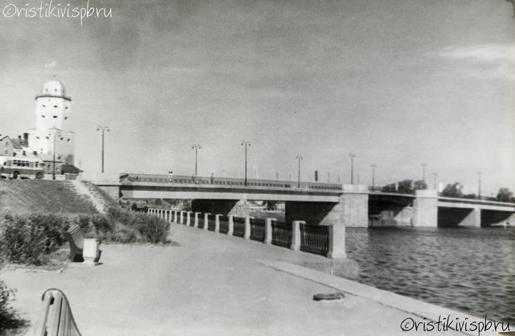      1962 .   