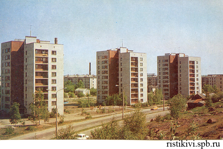 Новые дома у Батарейной горы Новые дома у Батарейной горы