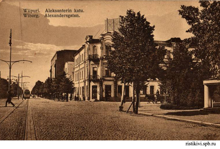 Отель Бельведер (Hotelli Belvedere) и Александровская улица (Ленинградский пр.) Отель Бельведер (Hotelli Belvedere) и Александровская улица (Ленинградский пр.)