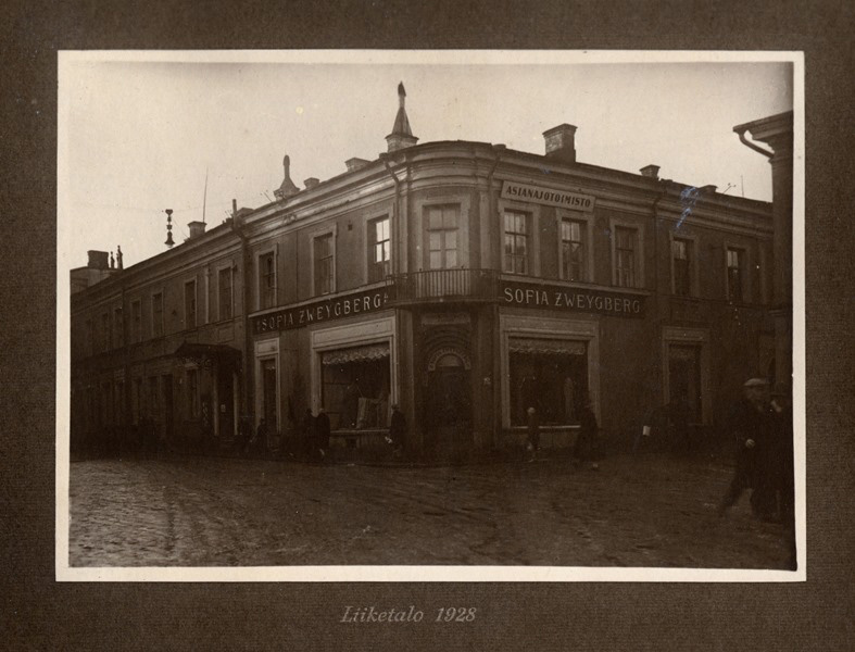    , 1928 