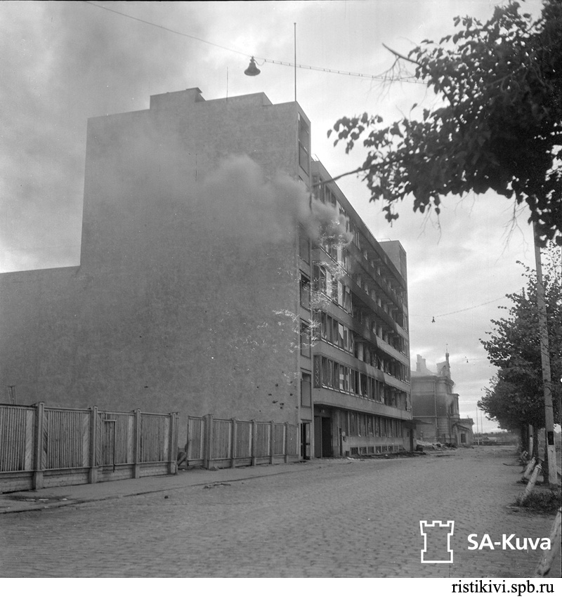 Здание Саво-Карельской оптовой торговли / Savo-Karjalan Tukkuliikeen toimitalo Здание Саво-Карельской оптовой торговли / Savo-Karjalan Tukkuliikeen toimitalo