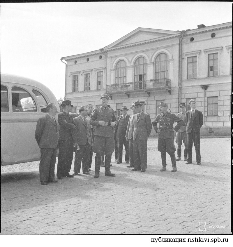 Посещение Выборга датскими и шведскими журналистами / Tanskalaisten ja ruotsalaisten sos. lehtimiesten vierailu Viipurissa Посещение Выборга датскими и шведскими журналистами / Tanskalaisten ja ruotsalaisten sos. lehtimiesten vierailu Viipurissa