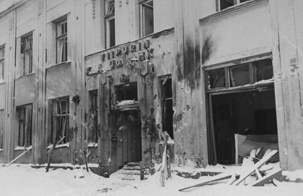    1940 