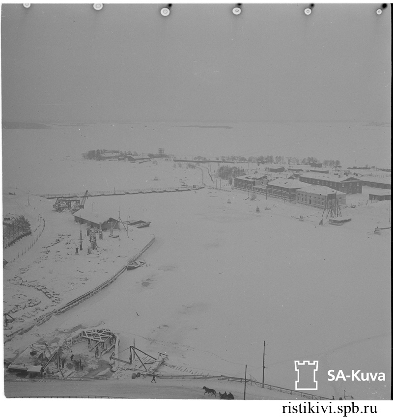 Панорама города с башни замка / Panorama Linnantornista kaupunkiin Панорама города с башни замка / Panorama Linnantornista kaupunkiin