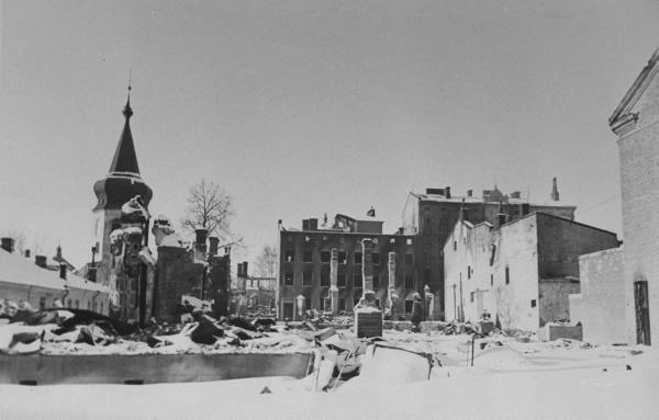    1940 